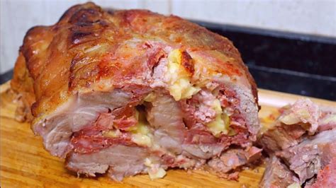 Pernil recheado linguiça calabresa e bacon receita sensacional