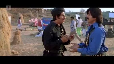 Bhaago Comedy Scene Om Shanti Om Shah Rukh Khan Shreyas Talpade