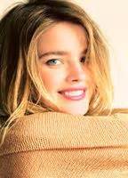 Naked Mallaury Nataf In Le Miel Et Les Abeilles