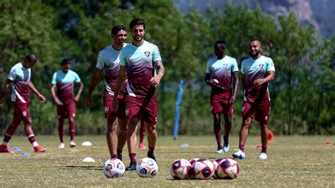 Volta De 4 Titulares E Descanso A Ganso Fluminense Divulga