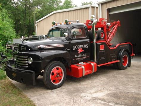 Vintage Classic 1950 Ford F6 Truck Wholmes 780 Split Boom Wrecker Bed