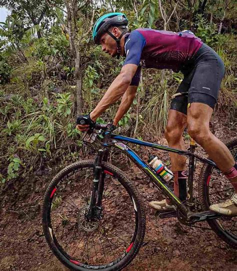 Cabo Do Ex Rcito Morre Atropelado Por Blindado Em Quartel No Entorno