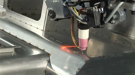 Motoman Tig Welding Robot With Motosense Vision System Youtube