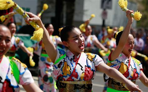 sakura matsuri japanese street festival downtown dc
