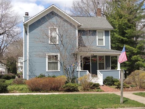 Property Details and Information for 319 Centre Avenue 14