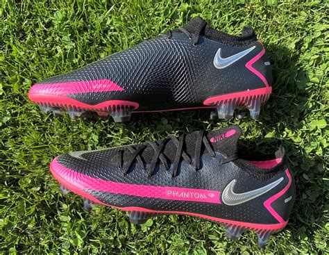 Nike Phantom GT Elite Boot Review | Soccer Cleats 101