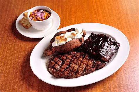 Texas Roadhouse 德州鮮切牛排 微風松高店 旅遊美食情報walkerland窩客島