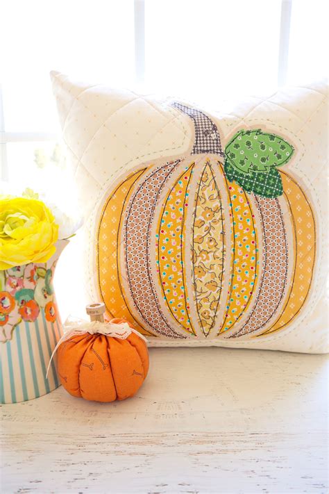 Fall Pumpkin Pillow Sew Along Week