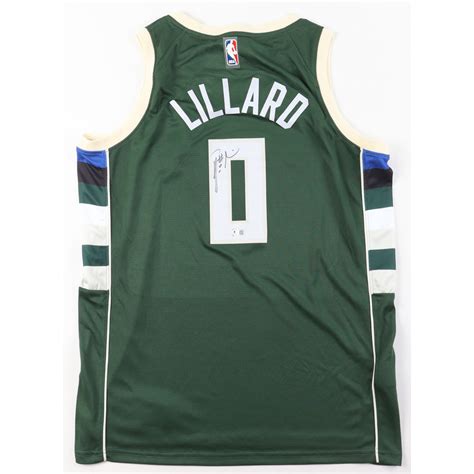 Damian Lillard Signed Bucks Jersey (Beckett) | Pristine Auction