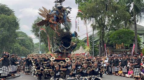 Parade Ogoh Ogoh Juara Denpasar St Werdhi Sesana Banjar Tega