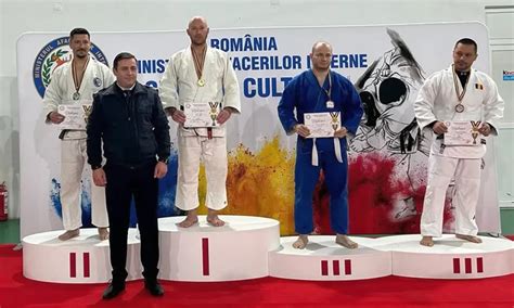 FOTO Mihai Avram triplu campion național la Campionatul Național de