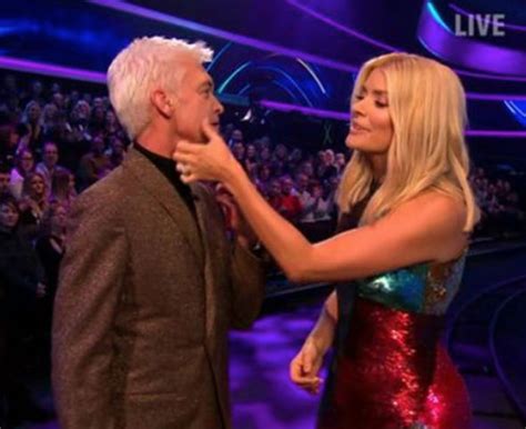 Dancing On Ice 2018 Phillip Schofield Caught Out As Cameras Start