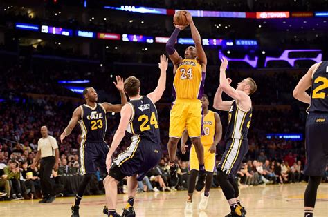 Watch Kobe Bryant Hits 12 3 Pointers To Break Dennis Scotts Record