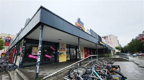 Party REWE an der Warschauer Straße Abriss und Neubau geplant