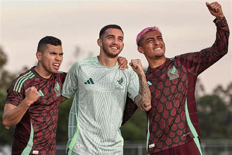 Con ésta playera México enfrentará a Estados Unidos en la final de la