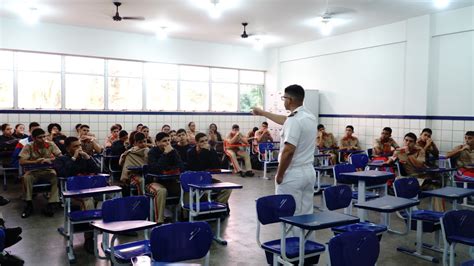 Seminário das Profissões do Colégio Militar de Salvador