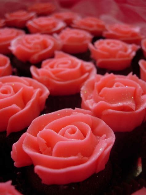 Mini Rose Cupcakes Mary Kay A Photo On Flickriver