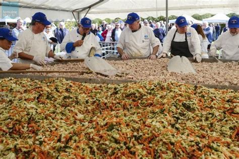 Fill Sur Sarthe Ils Ont Battu Le Record Du Monde De La Plus Grande