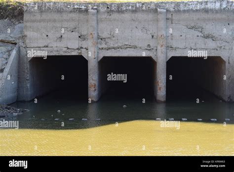 Lock the channel of irrigating system Stock Photo - Alamy