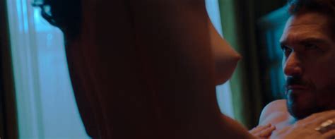 Nude Video Celebs Emree Franklin Nude Heist S E