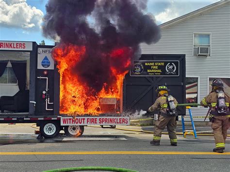 Maine Fire & Rescue updated their... - Maine Fire & Rescue