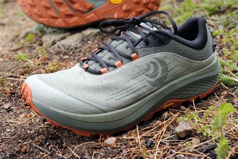 Topo Athletic Pursuit Review: Top O' The Podium Kinda Shoe