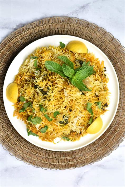 Instant Pot Chicken Biryani Spice Cravings