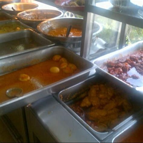 Nasi Padang At Kampung Baru Various Stalls Mainly At Makanan Padang