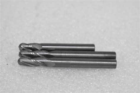 GARR TOOL SPIRAL BALL END 3 FLUTE END MILL 1 4 190M 1 323M 2 LOT