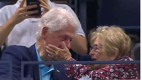 Let S Talk About Sex Bill Dr Ruth Taps Blushing Bill Clinton S Cheek At Us Open In Viral Image