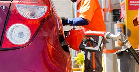 Experto Sugiere Que El Precio De La Gasolina En Colombia Es Más Alto Que El Debido ¿por Qué