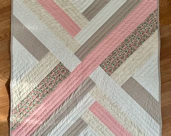 Baby Girl Pinwheel Quilt With Prairie Points And Pink Gingham Backing