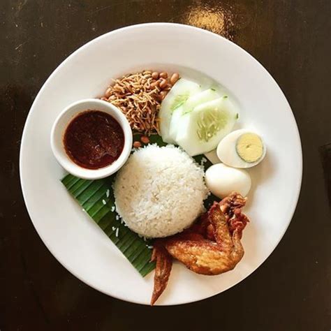 Nasi Lemak Top Traditional Bruneian Foods You Must Try Brunei Artofit