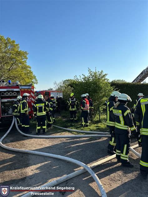 Kreisfeuerwehrverband Segeberg Einsatz Dachstuhlbrand In Nahe