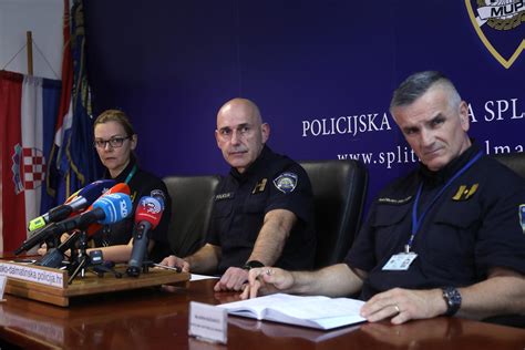 Te Ka Prometna Nesre A Kod Sinja Etvero Poginulih Policija Na