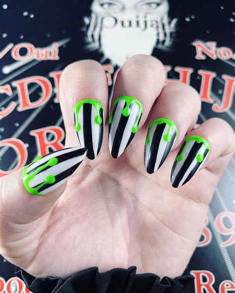 Spooky Halloween Goth Beetlejuice Slime Press On Nails - Etsy España