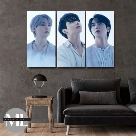 Jual Poster Kayu BTS DOOR VERSION 2022 Ukuran 15 X 30 Cm I Hiasan