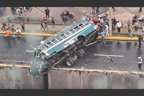 Fuerte Accidente De Tr Nsito Paraliza El Bulevar Los Pr Ceres