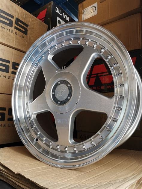 Year End Promo 18 Oz Futura Rep 18x8 Et35 5x1143 5x112 Hyundai