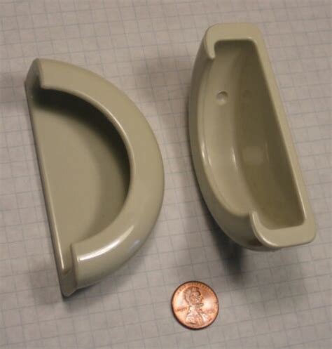 Hewi 53890h 21 Recessed Cabinet Pull Nylon Off White 90mm Outside Diameter Ebay