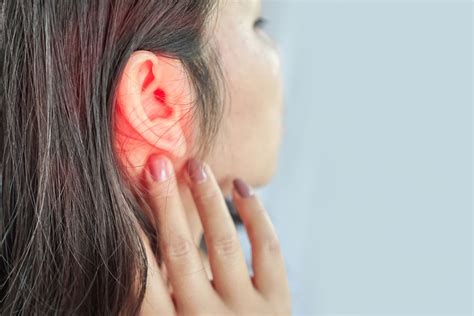 Fungal Ear Infection: Symptoms, Causes, and Treatment