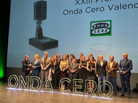 La Fundación Mónica Duart galardonada en los Premios Onda Cero FMD