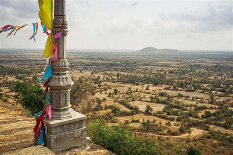 프놈펜의 Private Phnom Chisor Temple Day Trip from Phnom Penh Pelago