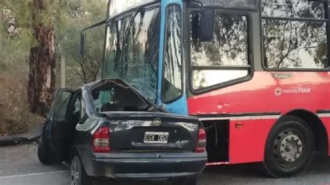 Mendoza Quiso Esquivar A Un Perro Choc Contra Un Colectivo Y Muri