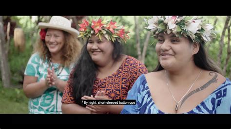 How To Dress In The Cook Islands Youtube