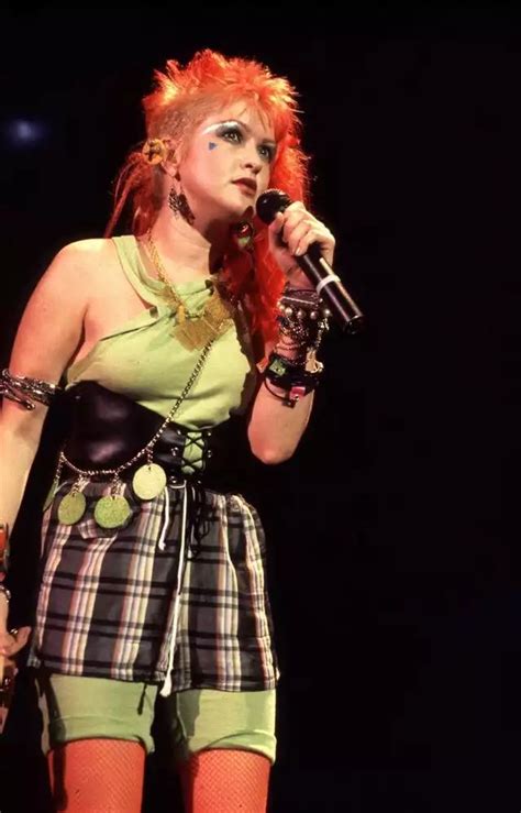 50 Photos of Cyndi Lauper in the 1980s | Fashion, Cindy lauper 80's ...