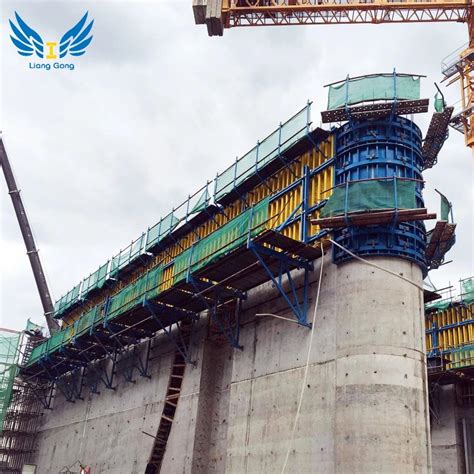 Automatic Cantilever Climbing Formwork System For Concrete Construction