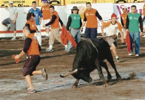 Cartago Proh Be Ni Os En Corridas De Toros La Naci N