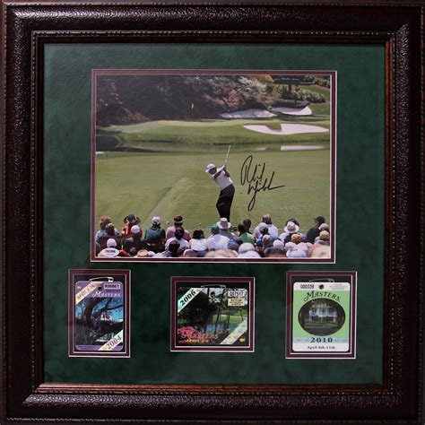 Phil Mickelson Signed And Framed 11 X 14 Photo W 3 Masters Badges Psadna