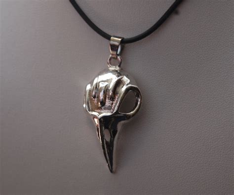 Bird Skull Necklace Screaming Banshee